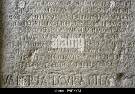 Funerary stele of Caius Aebutius Verecundus. Cenotaph. 1st-2nd century. Sant Miquel de Vinebre Necropolis, Catalonia. Detail: Poetic inscription. National Archaeological Museum, Tarragona. Spain. Stock Photo