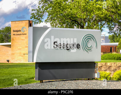 BLOOMINGTON, MN/USA - MAY 29, 2016: Seagate manufacturing facility Stock Photo