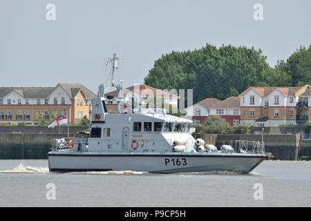 Royal Navy Inshore Patrol Vessel HMS Express heads up the River Thames to London Stock Photo