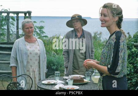 LADIES IN LAVENDER 2004 UK Film Council film with from left: Judi Dench, Maggie Smith, Natascha  McElhone Stock Photo