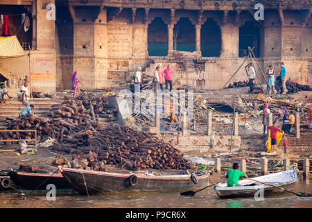 Funeral pyres on the bank of the Ganges in Varanasi, India Stock Photo