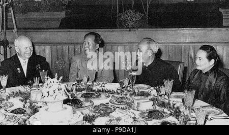 Mao Zedong, Ho Chi Minh and Nikita Khrushchev in Hanoi. Museum: PRIVATE COLLECTION. Stock Photo