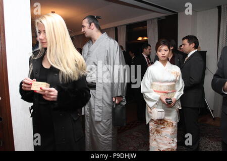 Kotooshu Katsunori with original name Kaloyan Mahlyanov - professional sumo wrestler or rikishi, and his wife Asako Ando on a informal meeting in Toky Stock Photo