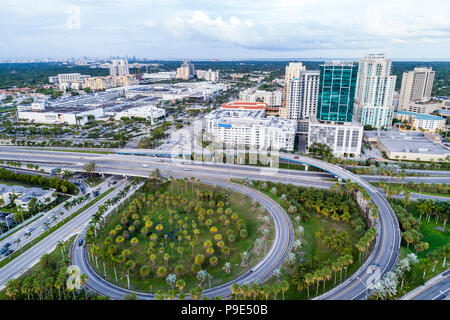 Miami Florida,Town Center One at Dadeland,Palmetto Expressway,highway,entrance exit,city skyline office buildings,Dadeland Mall,SW 88th Street Kendall Stock Photo