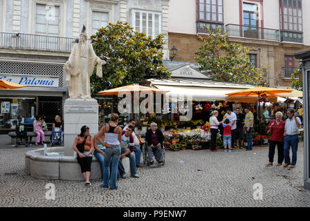 Plaza de las Flores with its flower stalls in the old town of Cadiz in Caditz, Andalusia, Cadiz-province, Spain Stock Photo