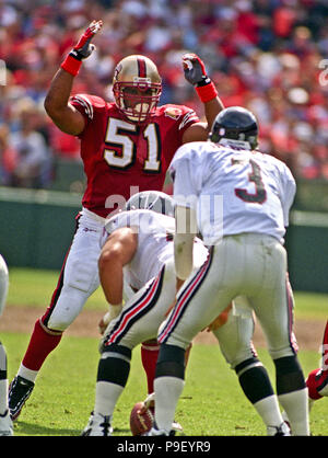 September 29, 1996 - San Francisco, California, U.S - San Francisco 49ers  vs. Atlanta Falcons at Candlestick Park Sunday, September 29, 1996. 49ers  beat Falcons 39-17. San Francisco 49ers quarterback Elvis Grbac (