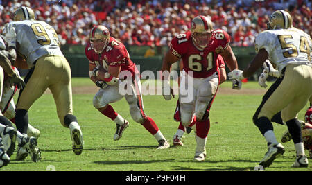 San Francisco, California, USA. 19th Sep, 1999. San Francisco 49ers vs. New  Orleans Saints at Candlestick Park Sunday, September 19, 1999. 49ers beat  Saints 28-21. San Francisco 49ers running back Tommy Vardell