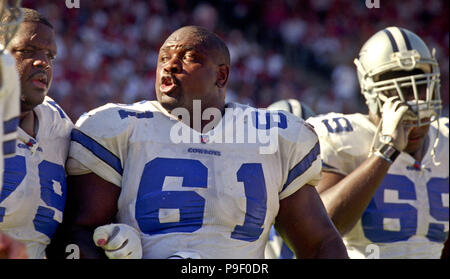 Dallas Cowboys vs. San Francisco 49ers. NFL match poster. Two american  football players silhouette facing each other on the field. Clubs logo in  backg Stock Photo - Alamy