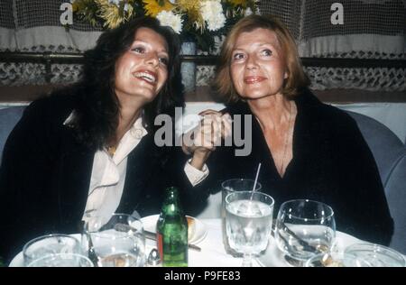 Yasmin Khan and Rita Hayworth 1982 Photo By Adam Scull/PHOTOlink/MediaPunch Stock Photo