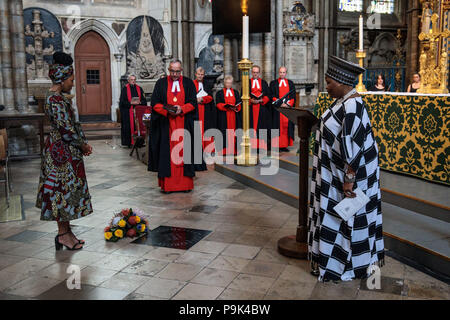 South African High Commissioner to the United Kingdom Nomatemba Tambo (right) with Zamaswazi Dlamini-Mandela (left), grand-daughter of Nelson Mandela, after laying a wreath by a memorial stone during a service to mark the centenary of the birth of the former South African President at Westminster Abbey in London. Stock Photo