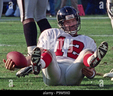 Oakland, California, USA. 26th Nov, 2000. Oakland Raiders vs. Atlanta  Falcons at Oakland Alameda County Coliseum Sunday, November 26, 2000.  Raiders beat Falcons 41-14. Oakland Raiders wide receiver Andre Rison  Credit: Al