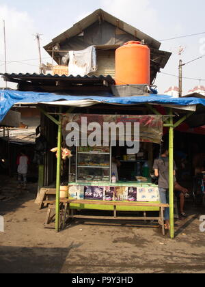 Life in Pasar Ikan and Muara Karang, a historic Jakarta fish market. Travel in Jakarta, the Capital of Indonesia. 4th October, 2012 Stock Photo