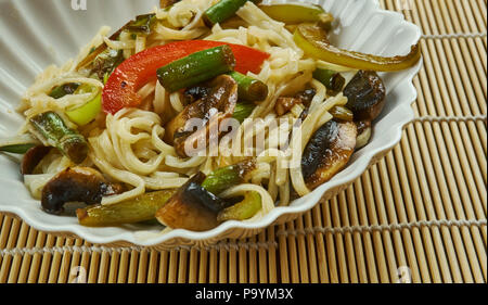 Instant Pot Manchow Noodles , Crispy Fried Noodles Stock Photo