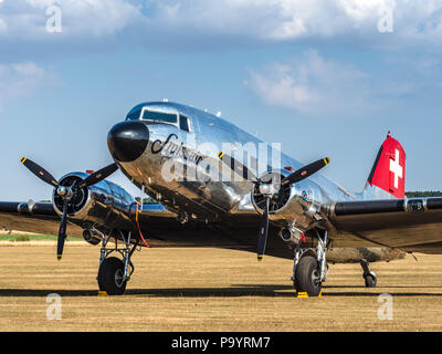 Swissair Douglas DC-3 DC3 - Historic DC3 in Swissair 1940s colours, operated by Ju-Air Stock Photo