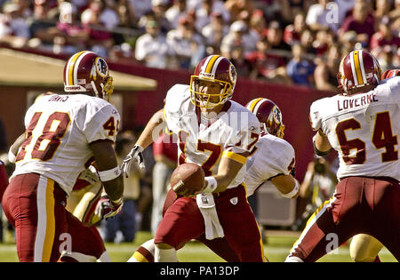 San Francisco, California, USA. 22nd Sep, 2002. Washington Redskins  quarterback Danny Wuerffel (17) hands off to running back Stephen Davis  (48) on Sunday, September 22, 2002, in San Francisco, California. The 49ers