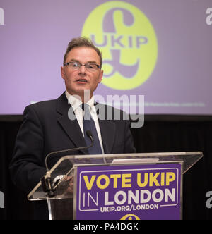 Emmanuel Centre, Westminster, London, UK. 19th April, 2016. UKIP Leader Nigel Farage joins Peter Whittle, London Mayoral candidate, and the UKIP Londo Stock Photo