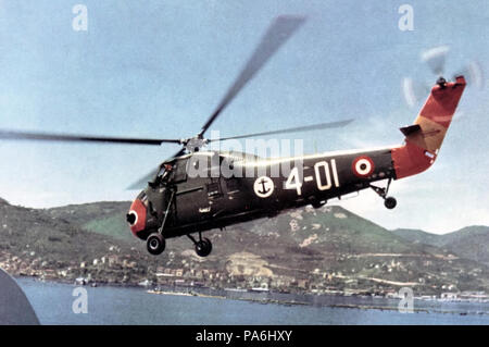 232 SH-34J Seabat Stock Photo - Alamy