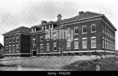 372 Darlington School, Pawtucket, RI Stock Photo