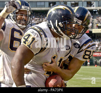 RAIDERS CHARGERS.  Al Golub Photography Archive