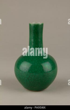 Bottle. Culture: China. Dimensions: H. 5 1/2 in. (14 cm). Museum: Metropolitan Museum of Art, New York, USA. Stock Photo
