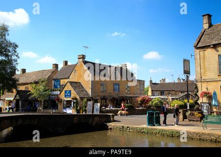 Bourton on the Water, Cotswolds, Gloucestershire, UK Stock Photo
