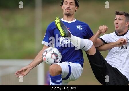 Eat, Deutschland. 21st July, 2018. firo: 21.07.2018, football, 1.Bundesliga, season 2018/2019, friendly match, SW Essen - FC Schalke 04 Benjamin STAMBOULI, Schalke, duels | Credit: dpa/Alamy Live News Stock Photo