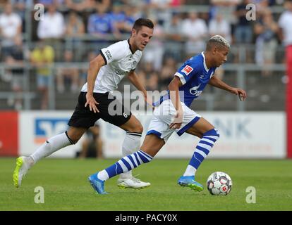 Eat, Deutschland. 21st July, 2018. firo: 21.07.2018, Football, 1.Bundesliga, season 2018/2019, friendly match, SW Essen - FC Schalke 04 Amine HARIT, Schalke, duels | Credit: dpa/Alamy Live News Stock Photo