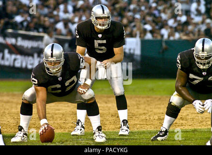 Amos Zereoue, Oakland Raiders vs the Houston Texans at Reliant Stadium in  Houston Texas on October 2, 2004. Houston Texans defeated the Oakland  Raiders 30 to 17. (Icon Sportswire via AP Images Stock Photo - Alamy