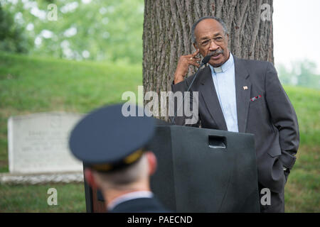 Chaplain (Maj. Gen.), ret., Matthew Zimmerman, former chief of chaplains, U.S. Army Chaplain Corps speaks at a ceremony at Chaplain's Hill in honor of the 242nd U.S. Army Chaplain Corps Anniversary at Arlington National Cemetery, Arlington, Va., July 28, 2017.  A wreath was also laid at the Tomb of the Unknown Soldier by Chaplain (Maj. Gen.) Paul K. Hurley, chief of chaplains, U.S. Army Chaplain Corps, and Sgt. Maj. Ralph Martinez, regimental sergeant major, U.S. Army Chaplain Corps. Stock Photo