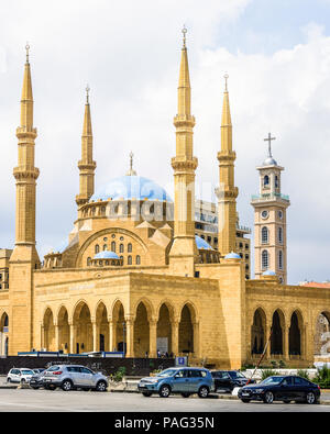 Mohammad al-Amin mosque and Saint Georges Maronite cathedral, Beirut Central District downtown Beirut, Lebanon Stock Photo
