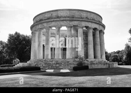 Warren G Harding Memorial and Grave in Black and White Stock Photo