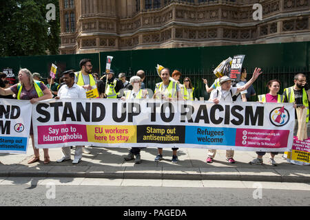 English Defence League supporters attend a rally in Whitehall where there were clashes with counter protesters from anti-fascist organisations, UK Stock Photo
