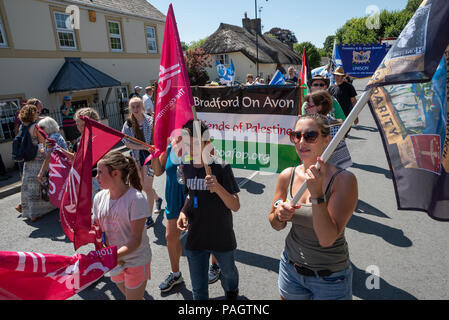 Tolpuddle, UK. 22nd July 2018. Tolpuddle Martyrs’ Festival. Jeremy Corbyn took part in the procession through Tolpuddle. Organised by the TUC. Credit: Stephen Bell/Alamy Live News. Stock Photo