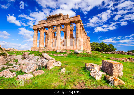 Selinunte, Sicily.  Temple of Hera, ancient Greek ruins in Italy, Doric architecture. Stock Photo