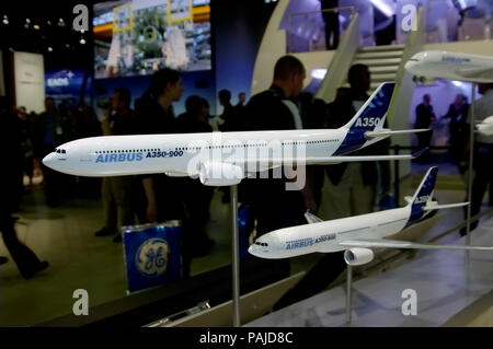 Airbus A350-800 and A350-900 models on the EADS exhibition-stand at the 2005 Paris AirShow, Salon-du-Bourget Stock Photo