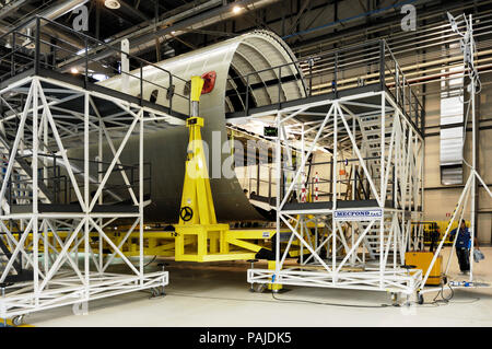 A Boeing 787 Centre Fuselage One Piece Barrel In Production Line At The Alenia Grottaglie Factory Stock Photo Alamy