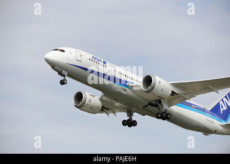 未開封　ANA Boeing 787-8 We Fly 1st 1:200 Amazon.com: Hasegawa 1/200 ANA B787-8 Plastic Model 16