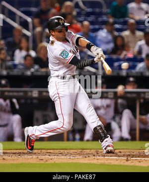 Martin Prado of the Atlanta Braves against the Florida Marlins at