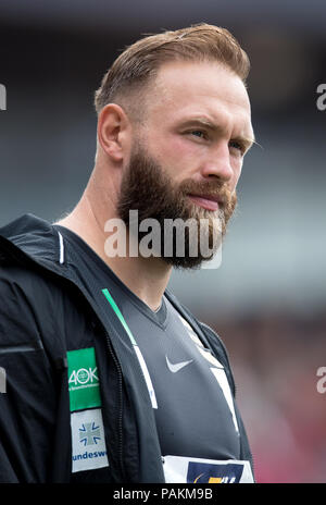 Nuremberg, Germany. 21st July, 2018. Track and Field, German Championships, Discus men. Robert Harting is waiting for his trial shot. Credit: Sven Hoppe/dpa/Alamy Live News Stock Photo