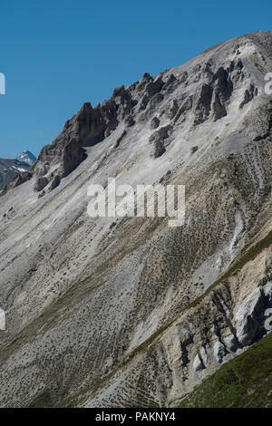 Livigno Pass  Forcola di Livigno, (el. 2315 m.) is a high mountain pass in the Alps on the border between the canton of Graubünden in Switzerland and  Stock Photo