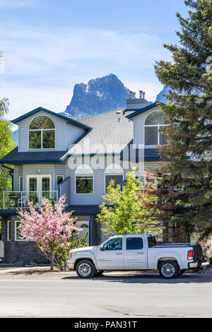 Residential property in the town of Canmore on the western edge of the Rocky Mountains, Alberta, Canada Stock Photo