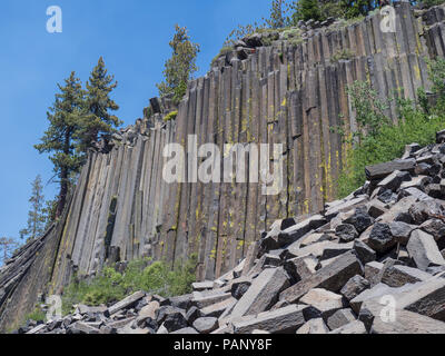 Basalt columns, Devil's Postpile National Monument near Mammoth Lakes, California. Stock Photo