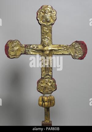 Processional Cross. Culture: Spanish. Dimensions: Overall: 14 1/4 x 20 3/4 in. (36.2 x 52.7 cm). Date: 11th century. Museum: Metropolitan Museum of Art, New York, USA. Stock Photo