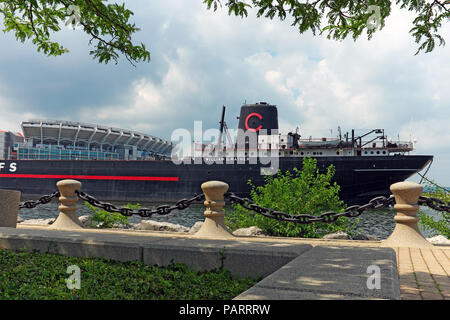 The William Mather Steamship, now a maritime museum, moored in the Cleveland, Ohio Northcoast harbor across from Voinovich Park on Lake Erie. Stock Photo