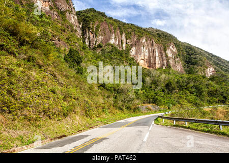 Road SC 438, at Rio do Rastro Mountains. Lauro Muller, Santa Catarina, Brazil. Stock Photo