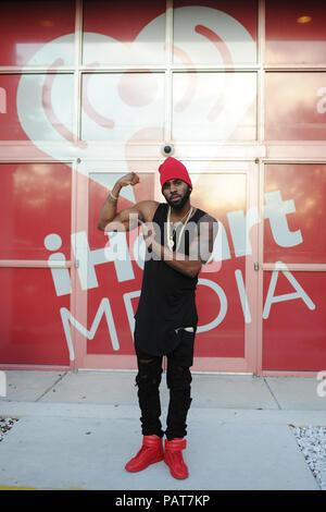 FORT LAUDERDALE, FL - NOVEMBER 13: Singer Jason Derulo poses for a portrait at Radio Station Y-100 on November 13, 2015 in Fort Lauderdale, Florida  People:  Jason Derulo Stock Photo