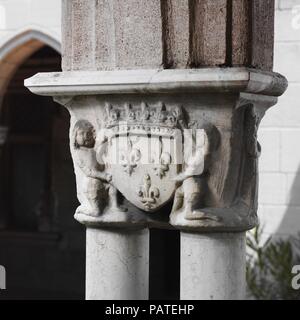 Double Capital. Culture: French. Dimensions: Overall: 14 x 19 x 12 1/2 in. (35.6 x 48.3 x 31.8 cm). Date: late 15th century. Museum: Metropolitan Museum of Art, New York, USA. Stock Photo