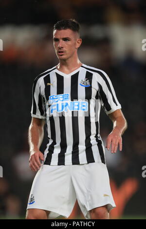 Newcastle United's Ciaran Clark during a pre season friendly match at The KCOM Stadium, Hull. PRESS ASSOCIATION Photo. Picture date: Tuesday July 24, 2018. Photo credit should read: Mike Egerton/PA Wire. No use with unauthorised audio, video, data, fixture lists, club/league logos or 'live' services. Online in-match use limited to 75 images, no video emulation. No use in betting, games or single club/league/player publications. Stock Photo