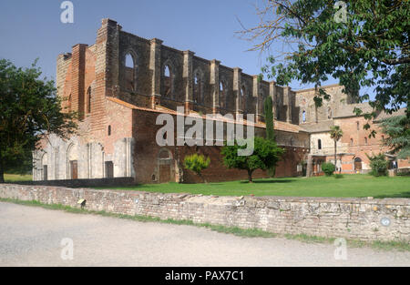 The ruins of the Abbey of San Galgano, near Monticiano, Tuscany, Italy Stock Photo