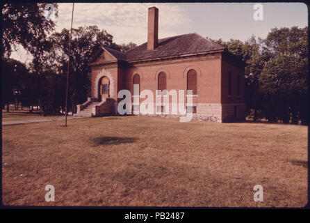 A-grade-school-named-franklin-now-closed-located-in-riverside-park-in-new-ulm-minnesota-in-the-early-days-the-park-was-a-landing-for-riverboats o. Stock Photo